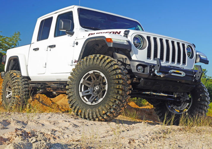 Superlift | 20-21 Jeep Gladiator JT with Shock Extensions | - 4in Lift Kit