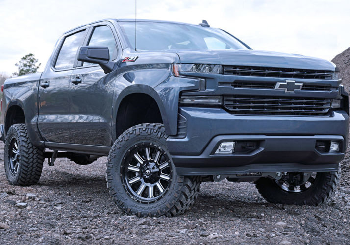 Superlift | 2019 Chevy Silverado 1500 4WD 6in Lift | Kit with Alum Stamped Steel Control Arms & BIL Rear Shocks