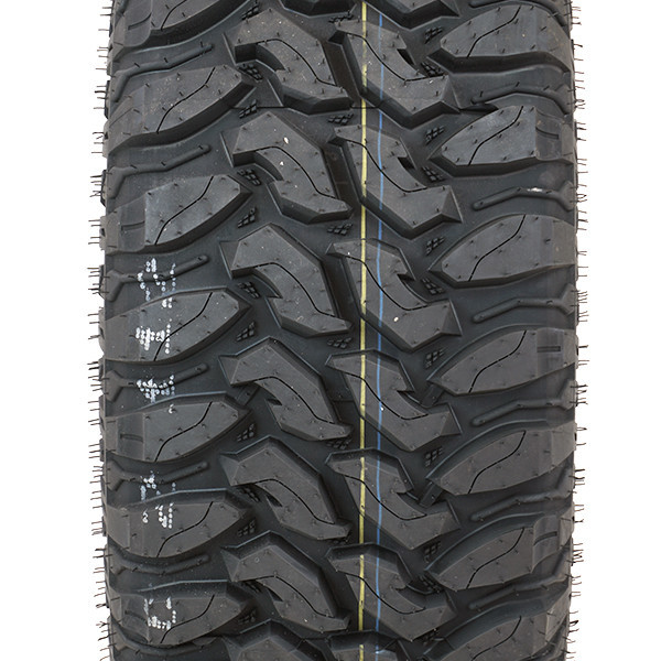 Radar Renegade R-7 M/T Tires 265/75R16 E