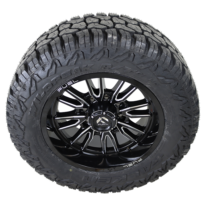 Fuel D761 Clash Gloss Black Milled Falken Wildpeak R/T