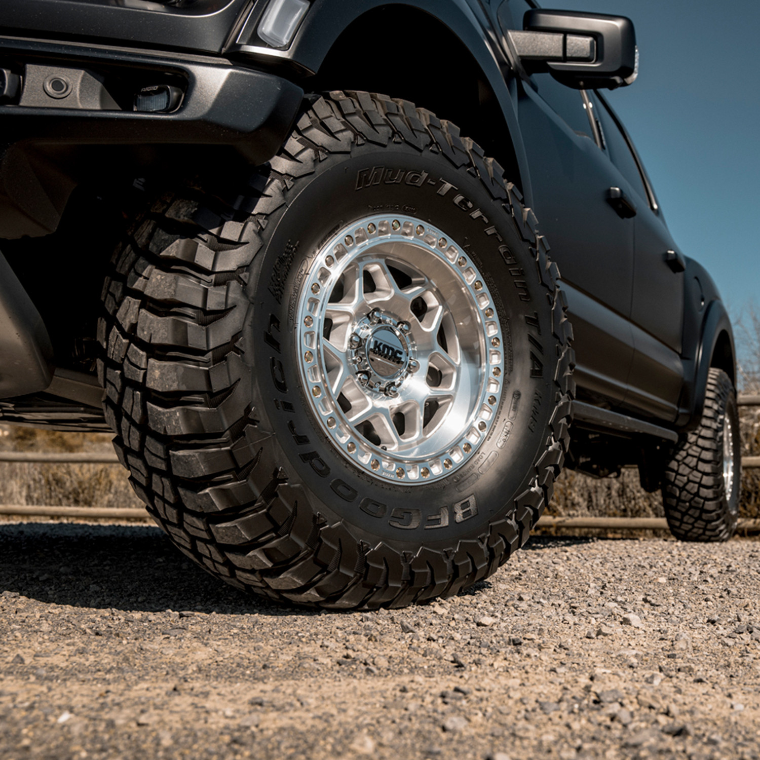 ryuto.1028さん専用カムリ５% KMC Tacoma IMS Gloss Silver with Machined Face 6-Lug Wheel